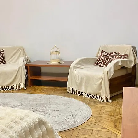 центр площа ринок оперний театр * Lviv